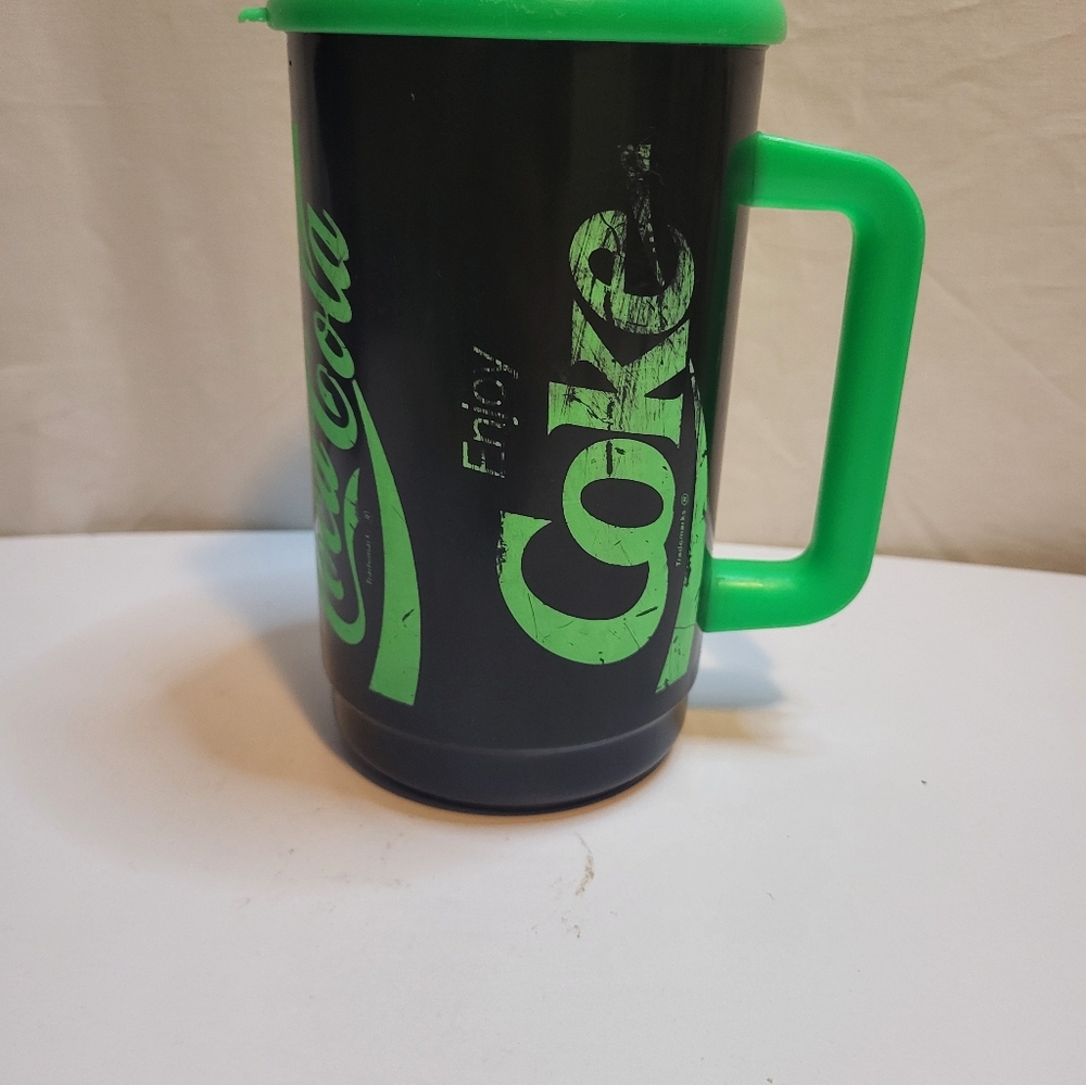 Vintage Green Coke plastic tumbler 80s/90s - Picture 2 of 4